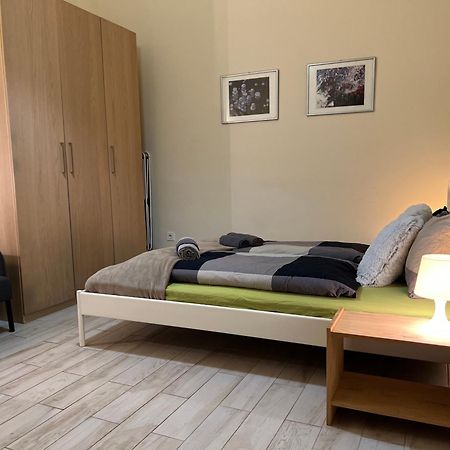 Claudio Apartment Budapest Bagian luar foto
