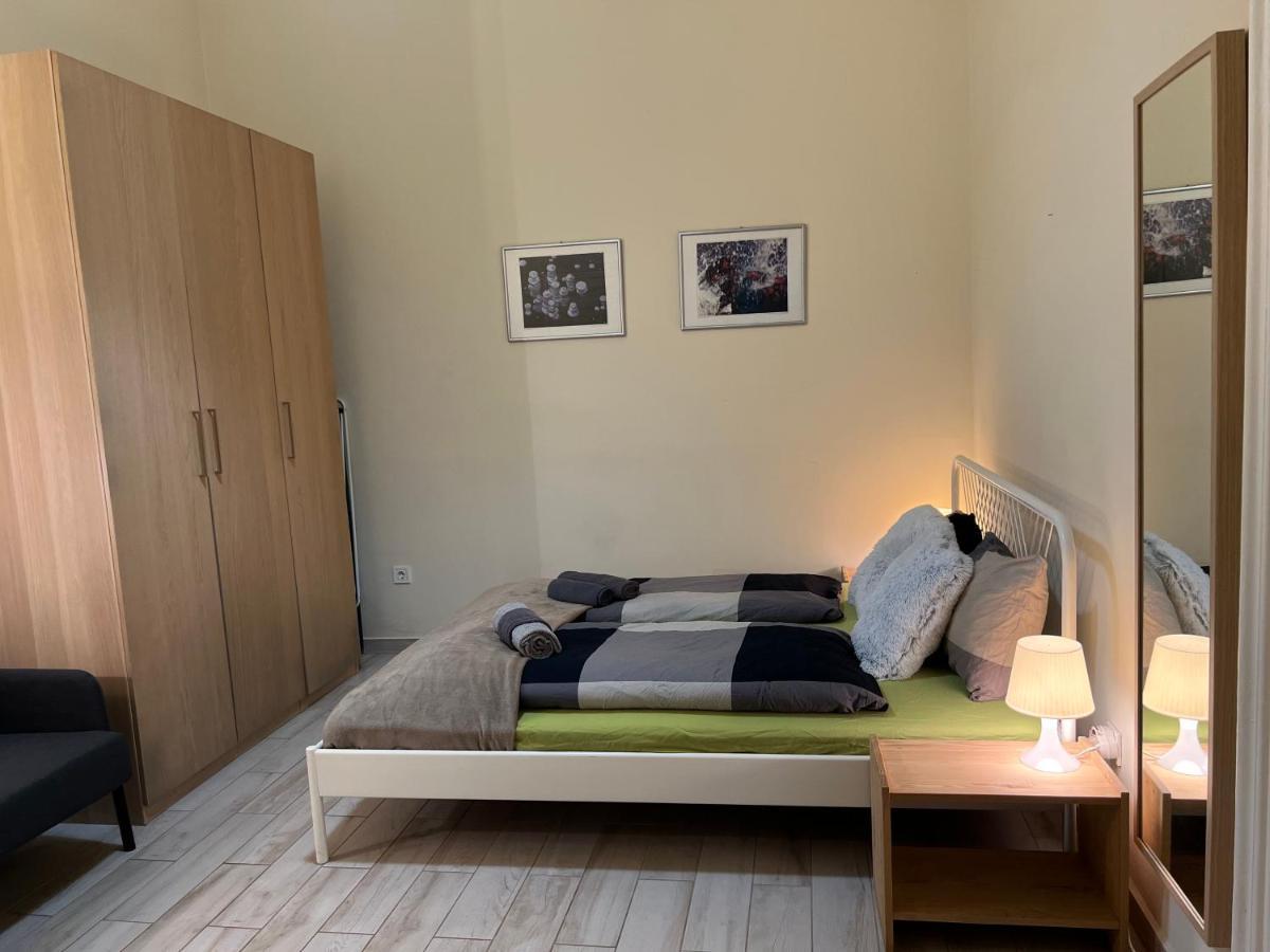 Claudio Apartment Budapest Bagian luar foto